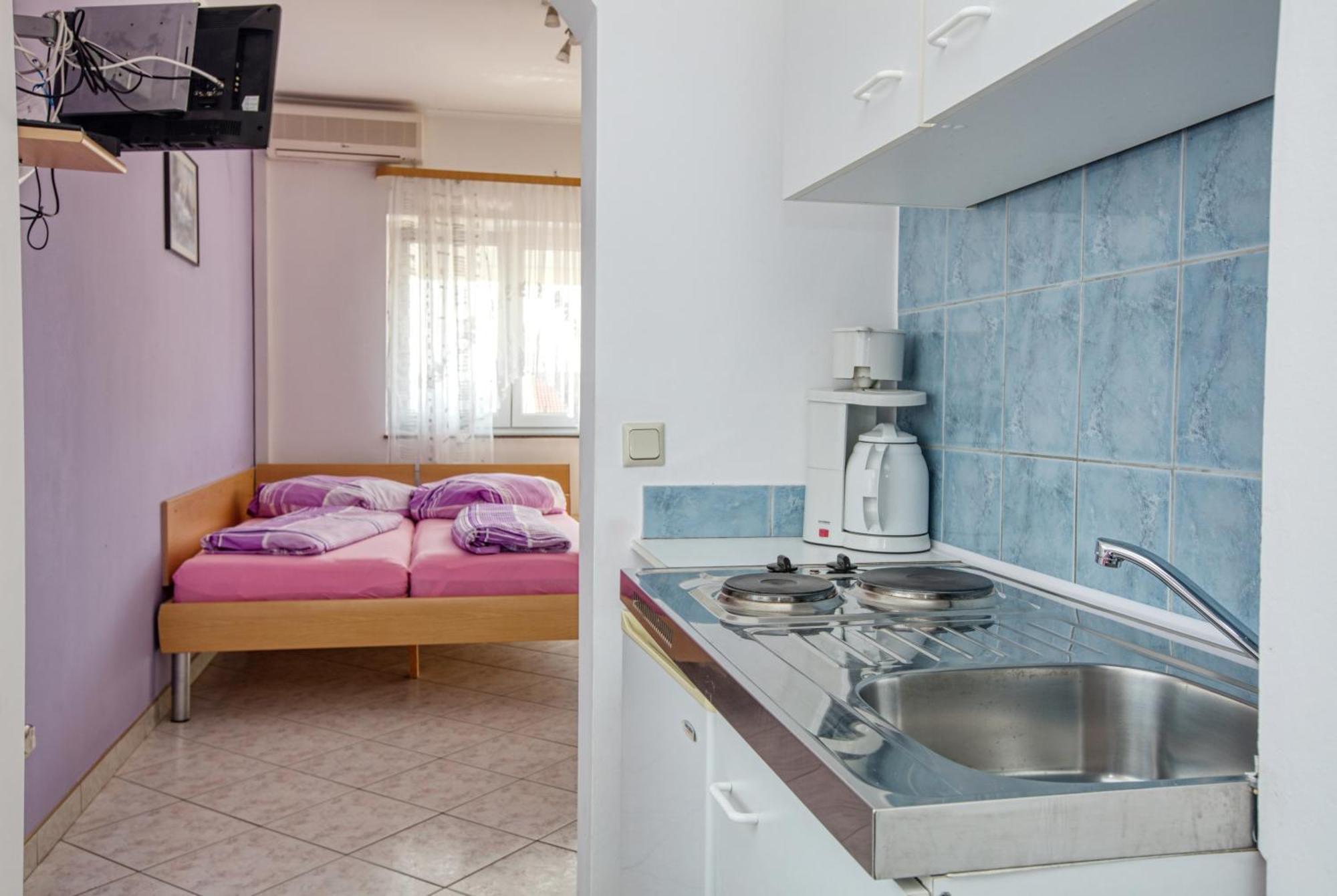 Apartments With A Parking Space Vodice - 6178 Quarto foto