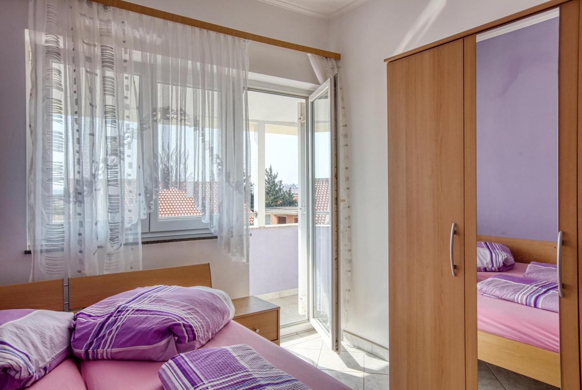 Apartments With A Parking Space Vodice - 6178 Quarto foto